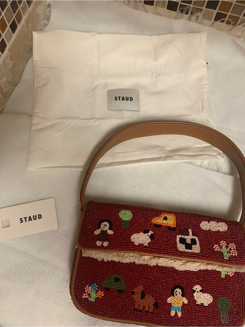 STAUD Tommy Beaded / Embroidered Folk Town Shoulder Bag Red W Tan Trim $325 MSRP - Picture 15 of 17
